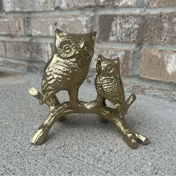 Other - Mom Owl and Baby Owl Figurine